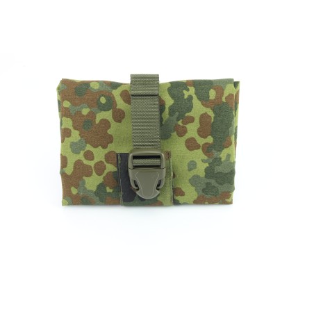 Borsa con ampio spazio per riviste vuote e altri oggetti.