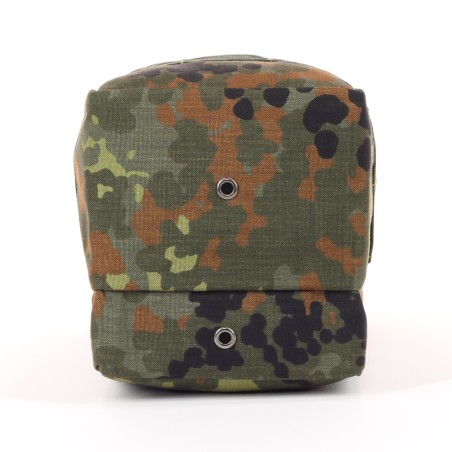 Bolsillo adicional con cremallera MOLLE y bolsillo extra con velcro  