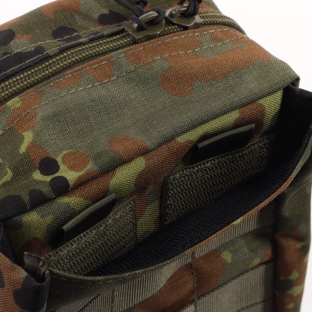 Bolsillo adicional con cremallera MOLLE y bolsillo extra con velcro  