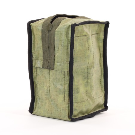 Bolsillo adicional con cremallera MOLLE y bolsillo extra con velcro  