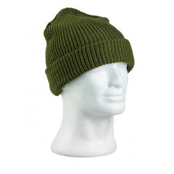 knitted beanie made of 100% polyacry olive