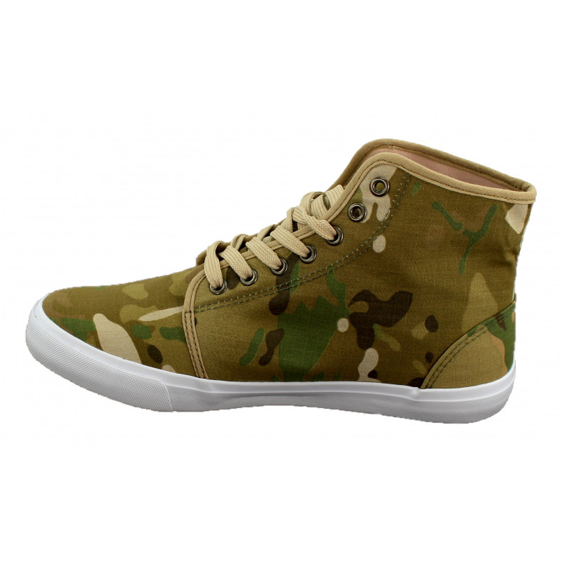 Army sneaker in camouflage colors Leisure summer shoe by Miltec